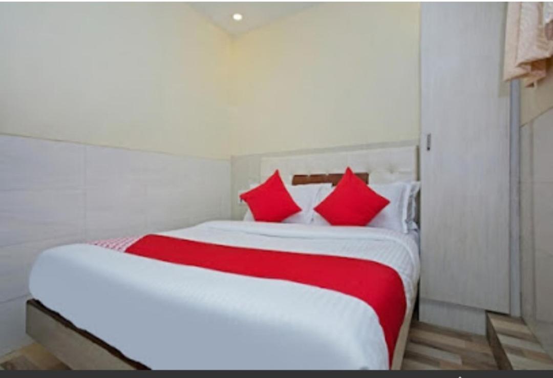 Hotel Kf Residency Mumbai Eksteriør bilde