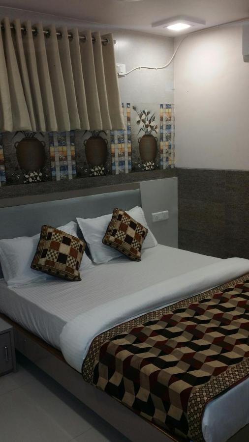 Hotel Kf Residency Mumbai Eksteriør bilde