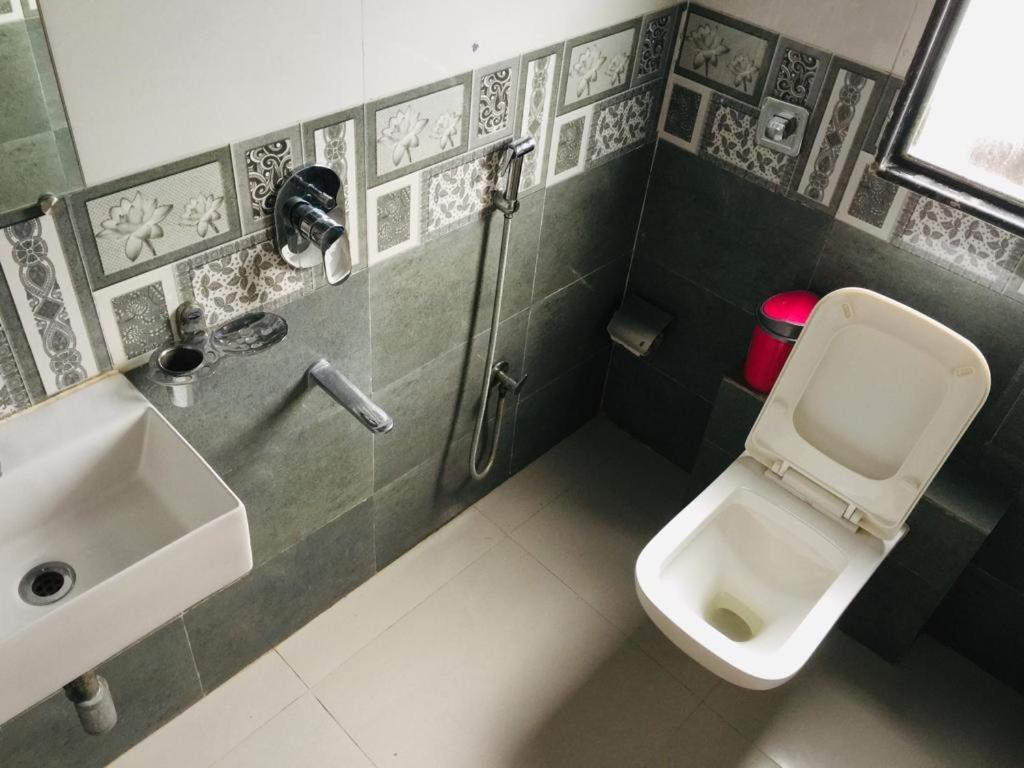 Hotel Kf Residency Mumbai Eksteriør bilde