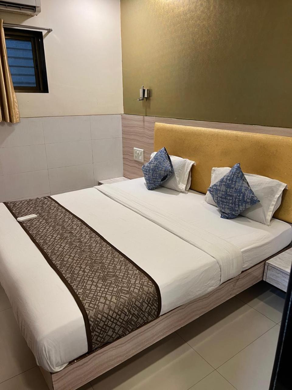 Hotel Kf Residency Mumbai Eksteriør bilde